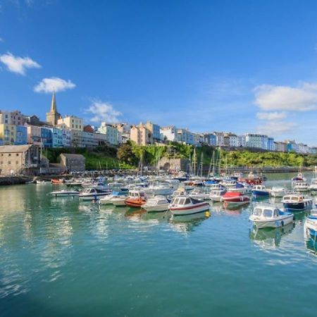 Tudor Apartment Tenby Esterno foto